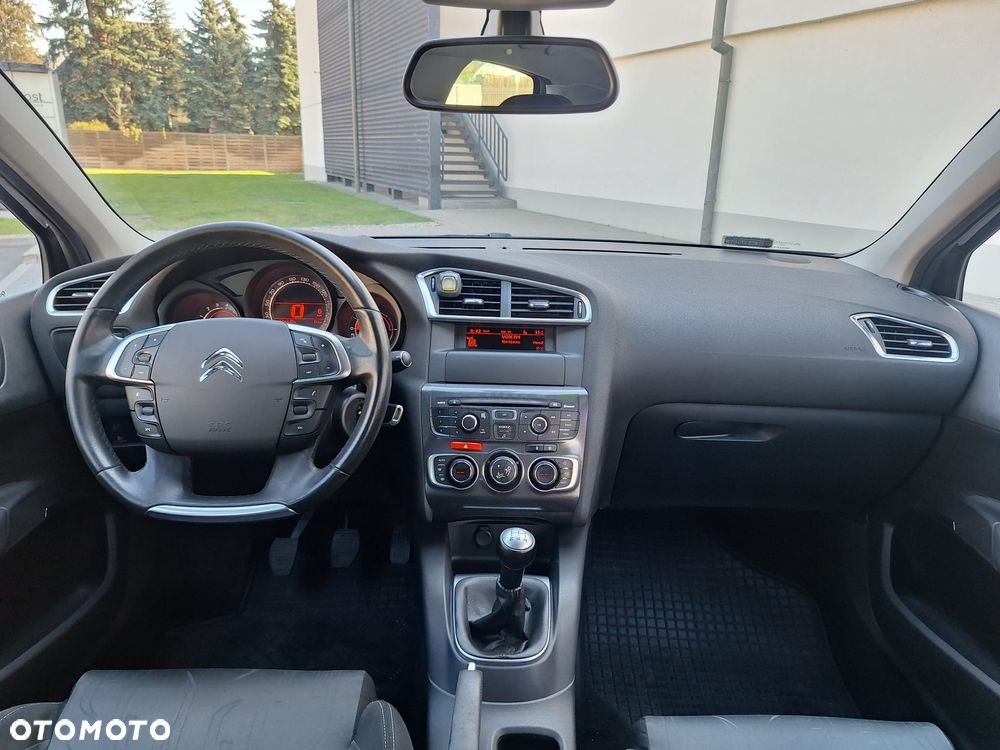 Citroën C4 VTi 120 Exclusive - 18