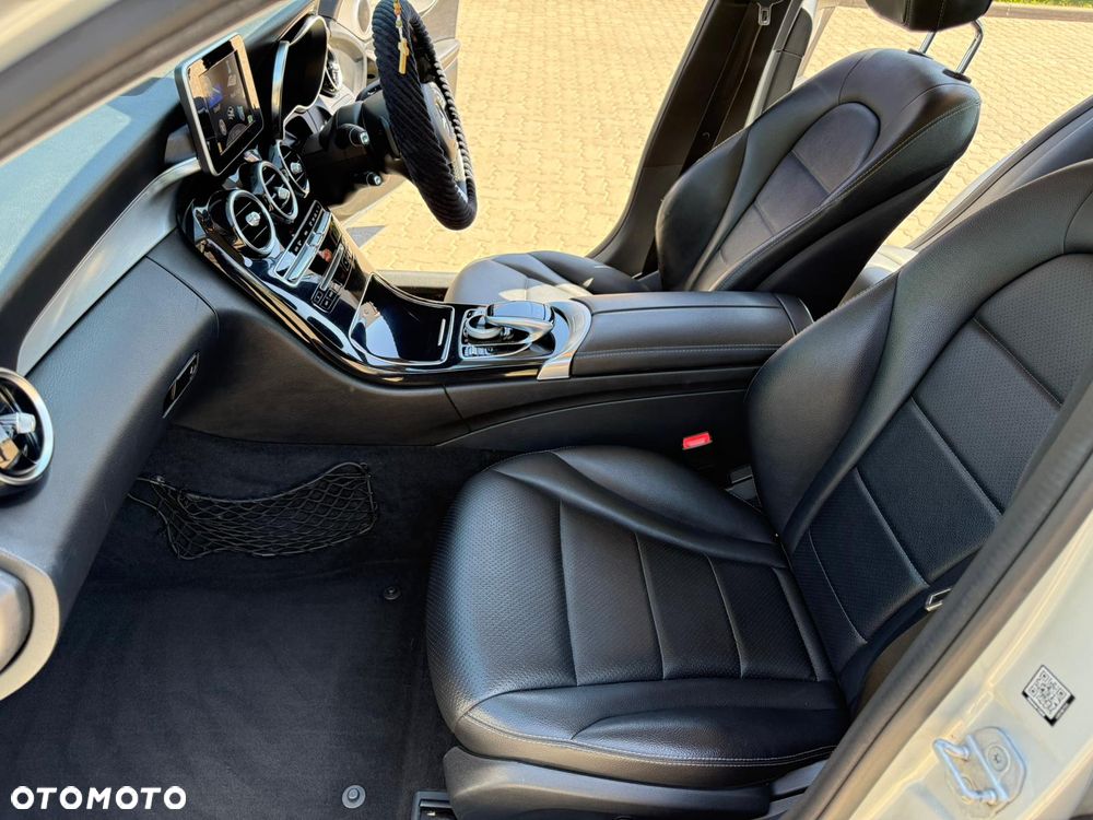 Mercedes-Benz Klasa C 220 (BlueTEC) d BlueEFFICIENCY Edition 7G-TRONIC AMG Line - 36