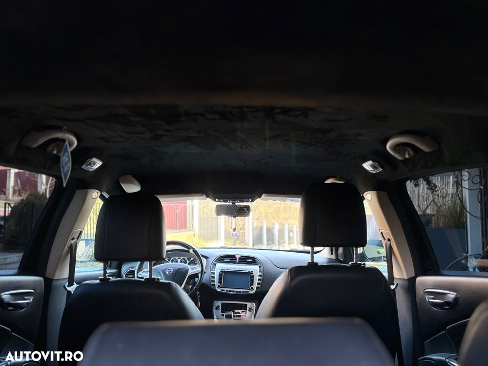 Lancia Delta 1.6 MultiJet Oro - 19