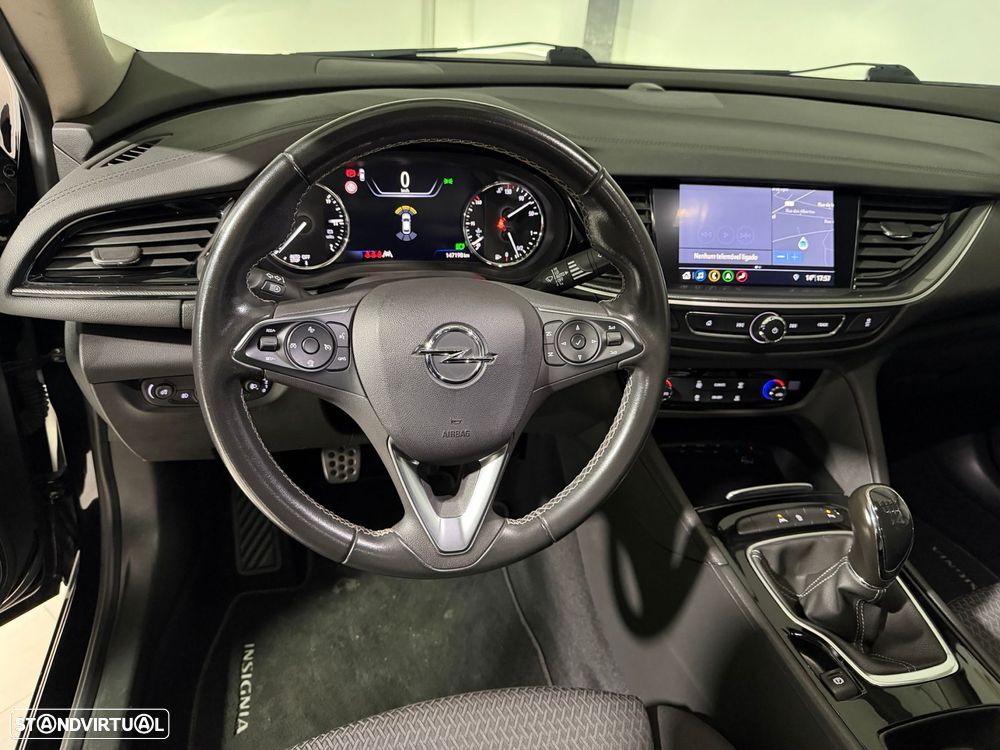 Opel Insignia Grand Sport - 12