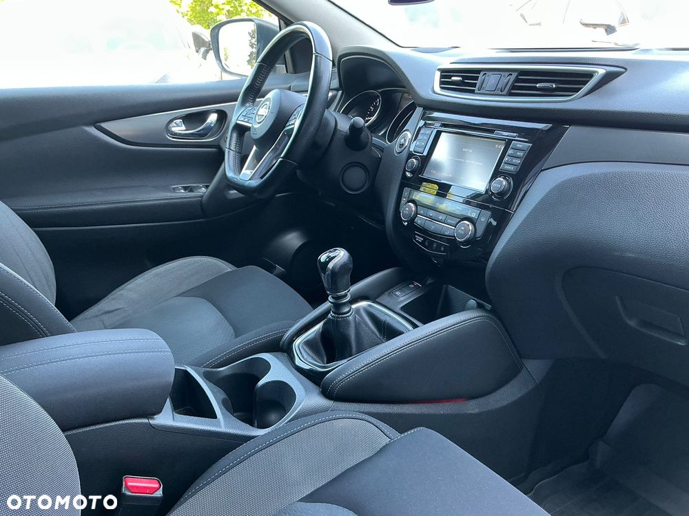 Nissan Qashqai 1.2 DIG-T Tekna - 10
