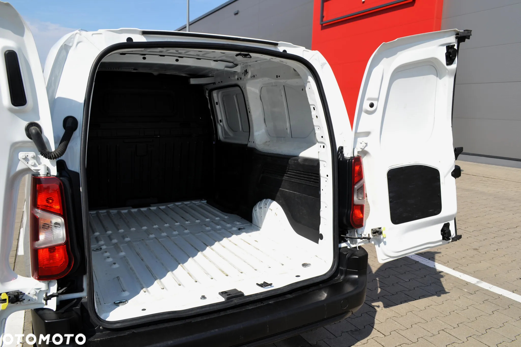 Toyota PROACE CITY L2H1 LONG DŁUGI MAXI FAKTURA VAT-23% - 32