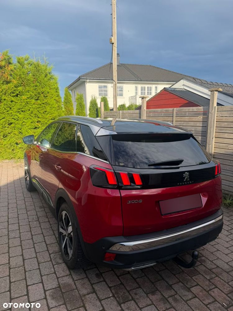Peugeot 3008 1.6 PureTech HYbrid4 GT Line S&S EAT8 - 6