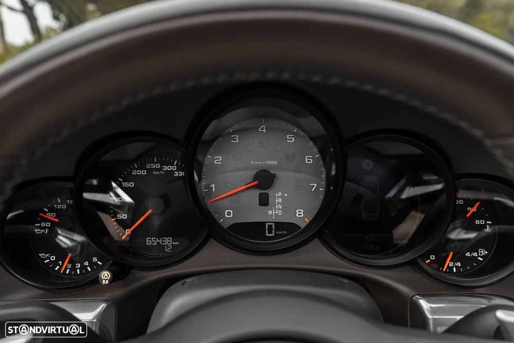 Porsche 911 (991) Carrera 4 S PDK - 15