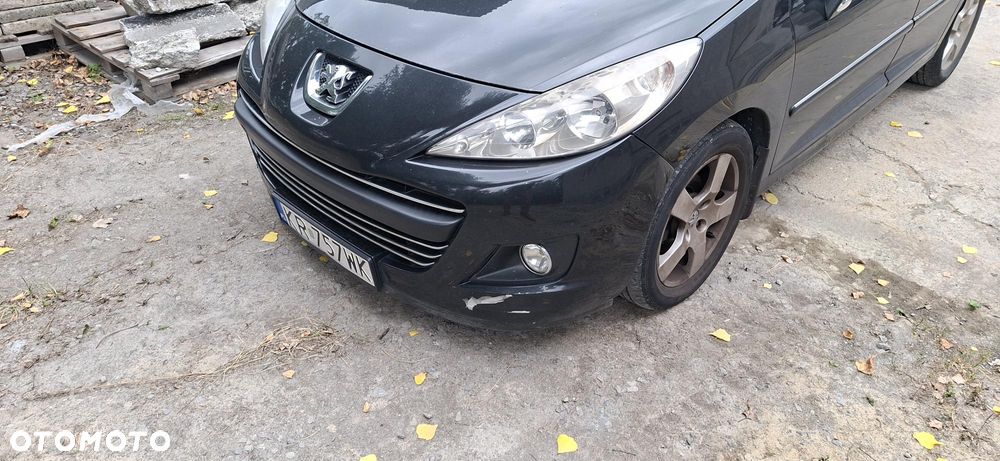 Peugeot 207 - 4
