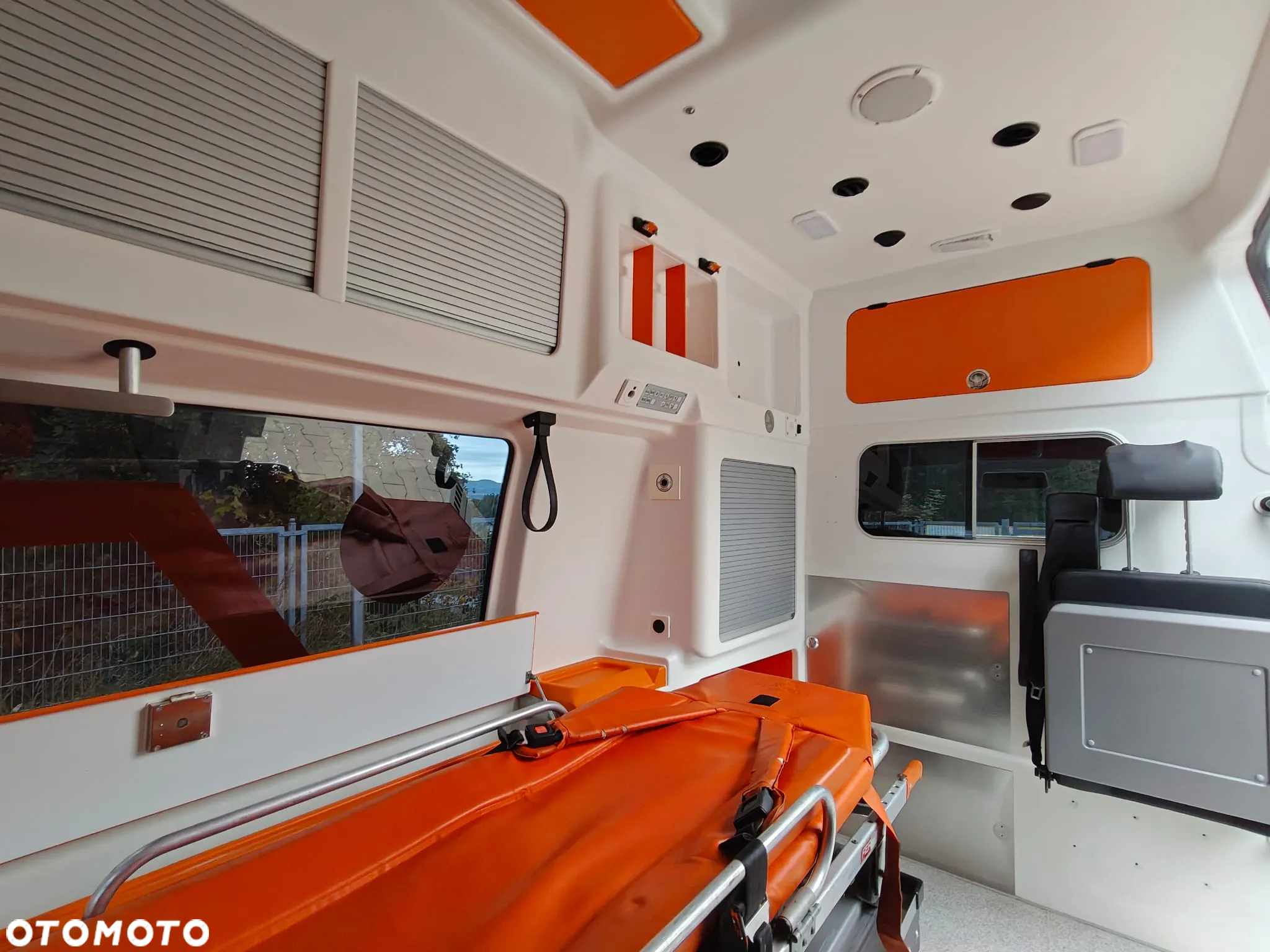 Volkswagen Transporter - 17