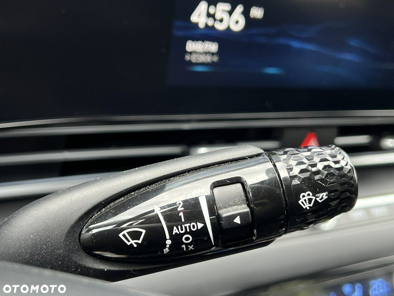 Hyundai Elantra - 22