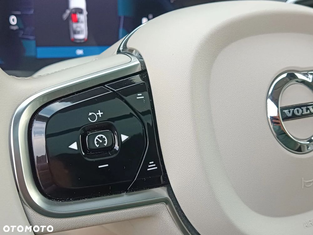 Volvo XC 90 B6 B AWD Inscription 7os - 19