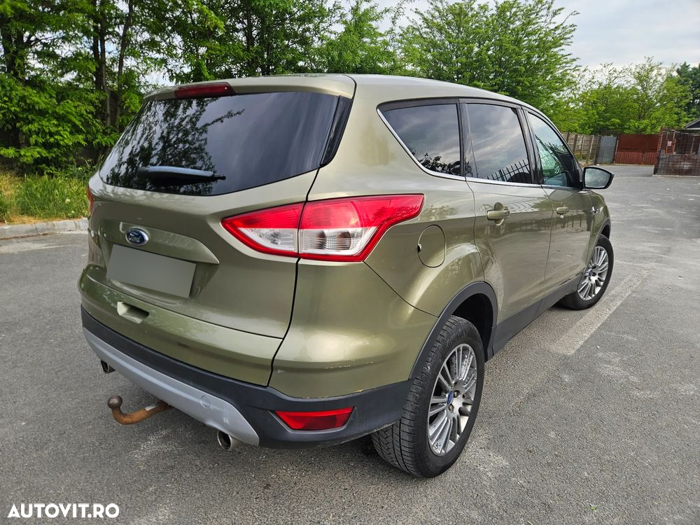 Ford Kuga 2.0 TDCi Titanium - 4