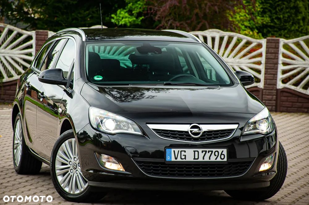 Opel Astra 1.6 Turbo Edition - 3