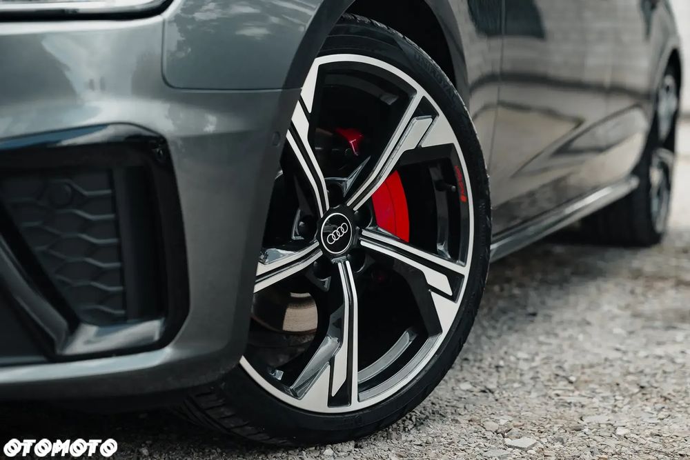 Audi A4 Avant 40 TDI quattro S tronic - 14