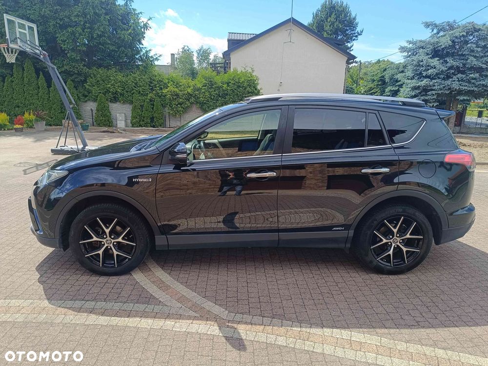 Toyota RAV4 Hybrid Selection 4x4 - 5