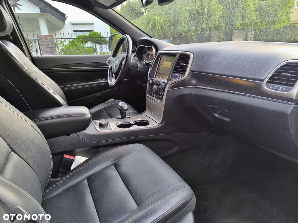 Jeep Grand Cherokee 3.6 V6 Overland - 25