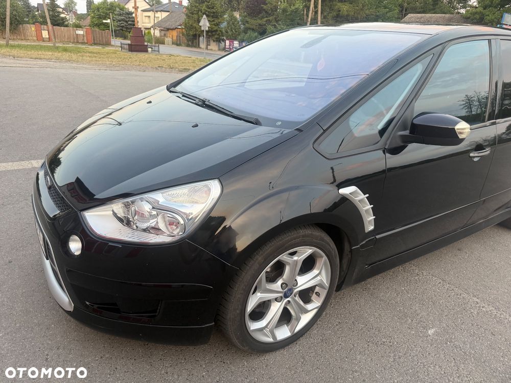 Ford S-Max - 38