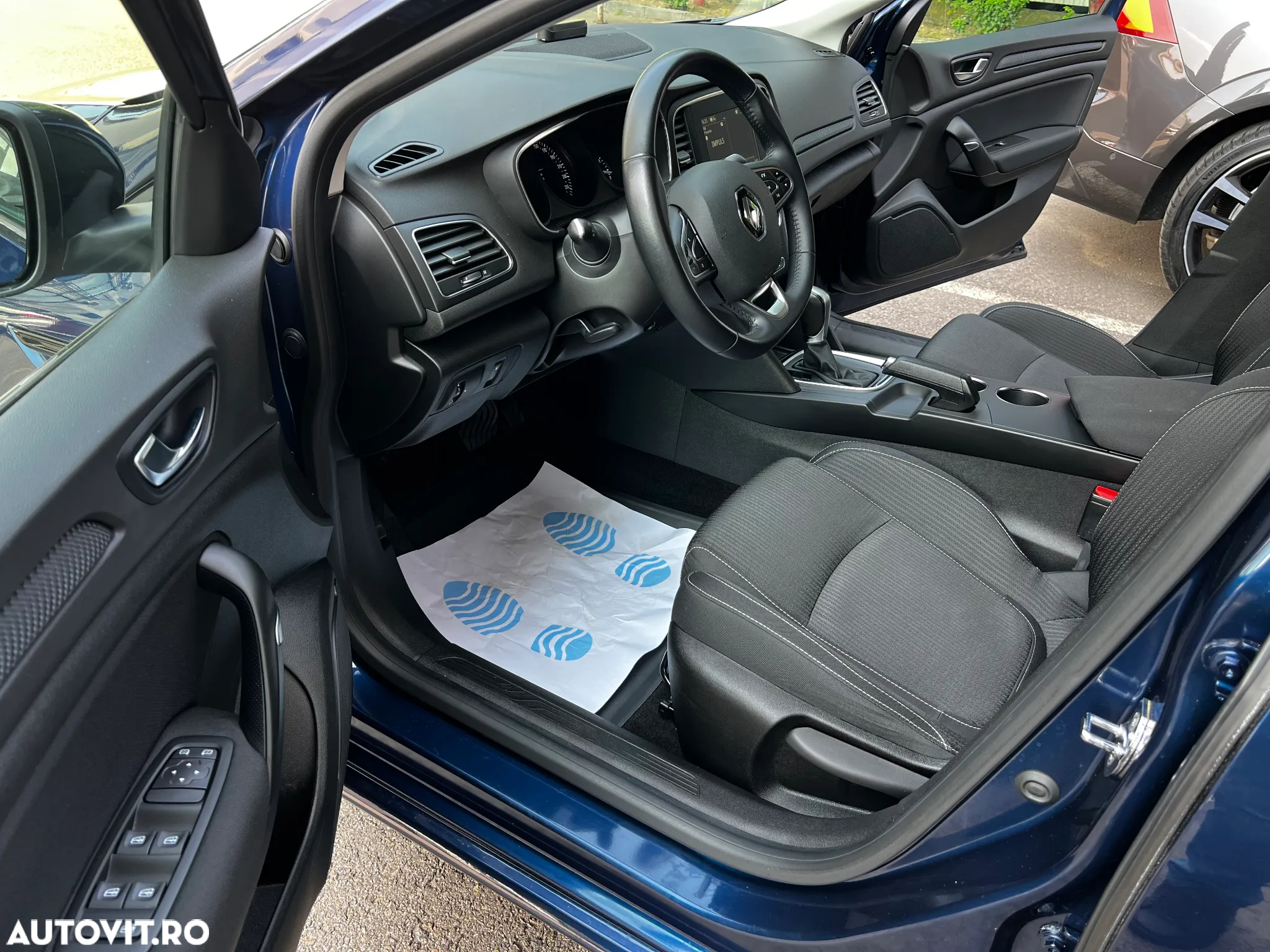 Renault Megane Estate 1.5 dCI EDC Zen - 13