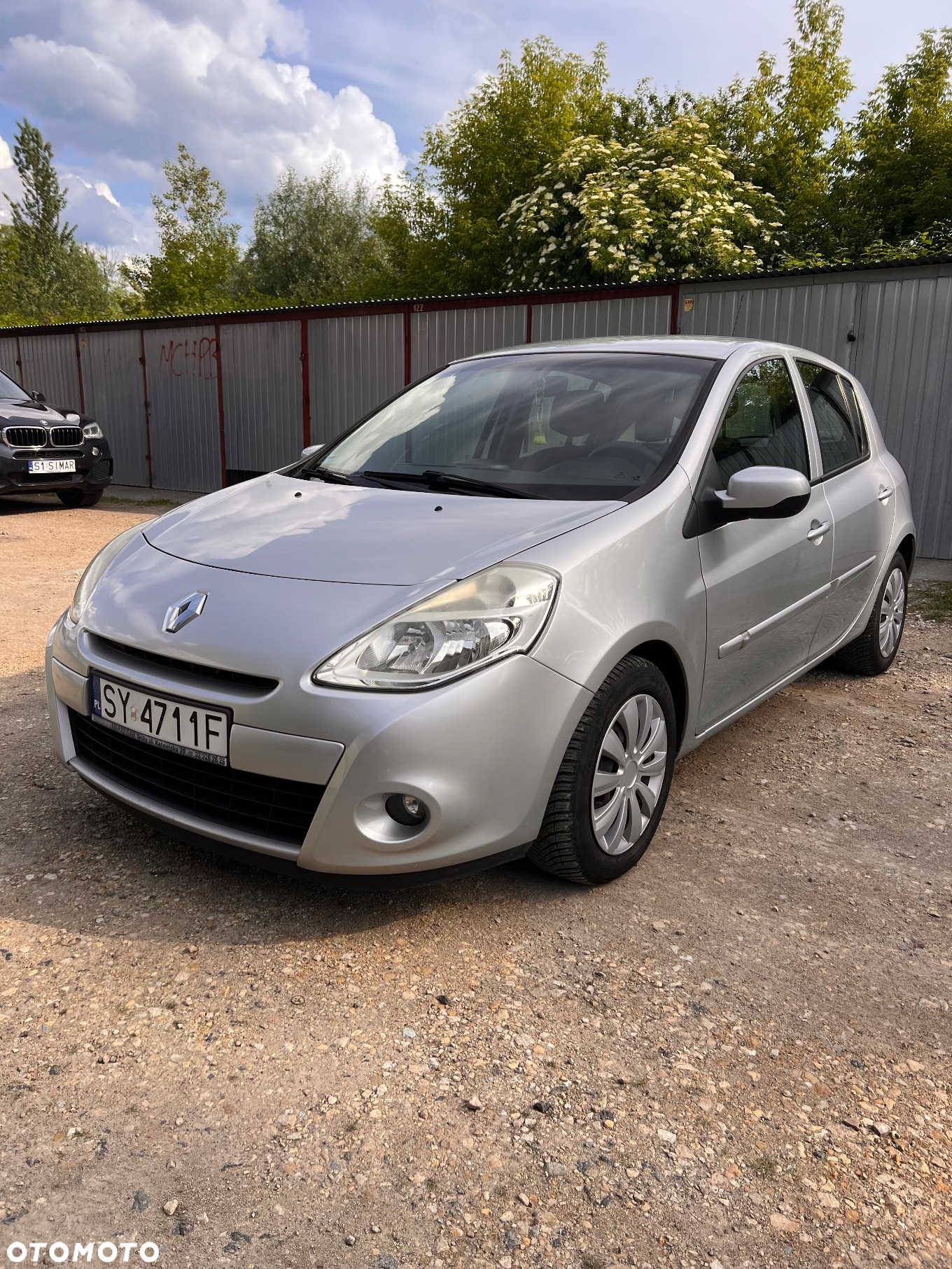 Renault Clio - 2