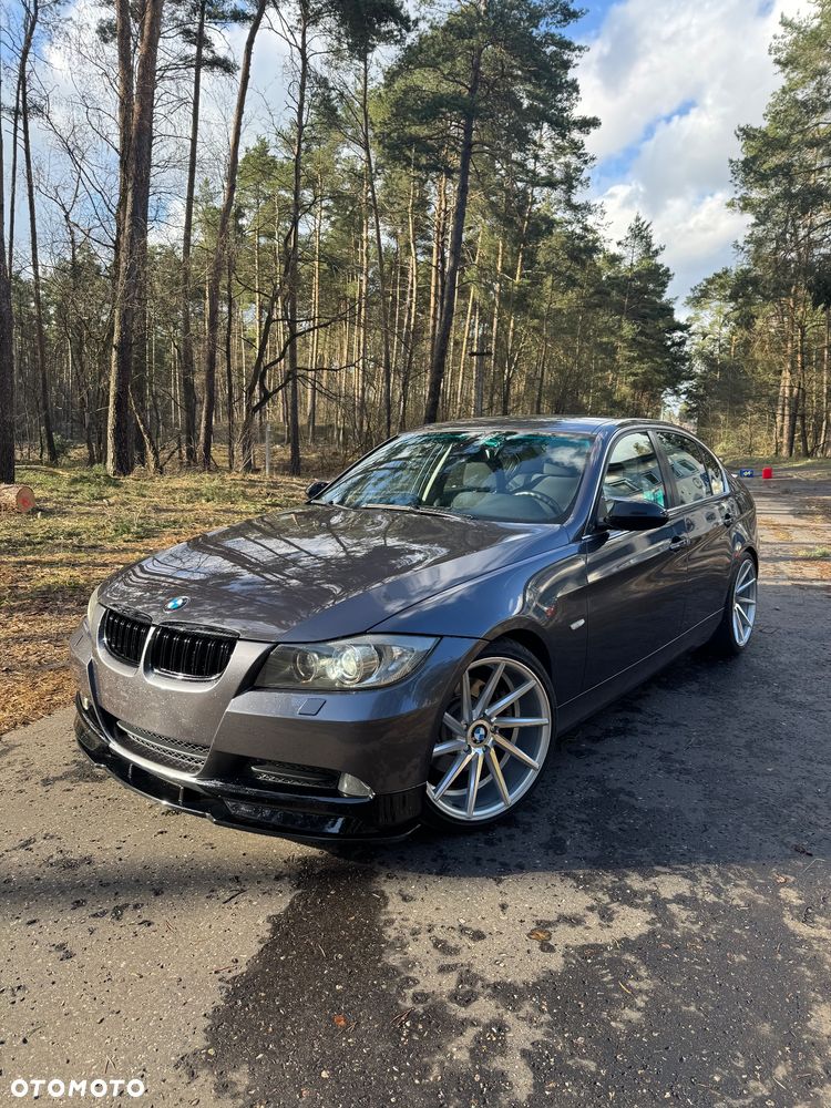 BMW Seria 3 - 1