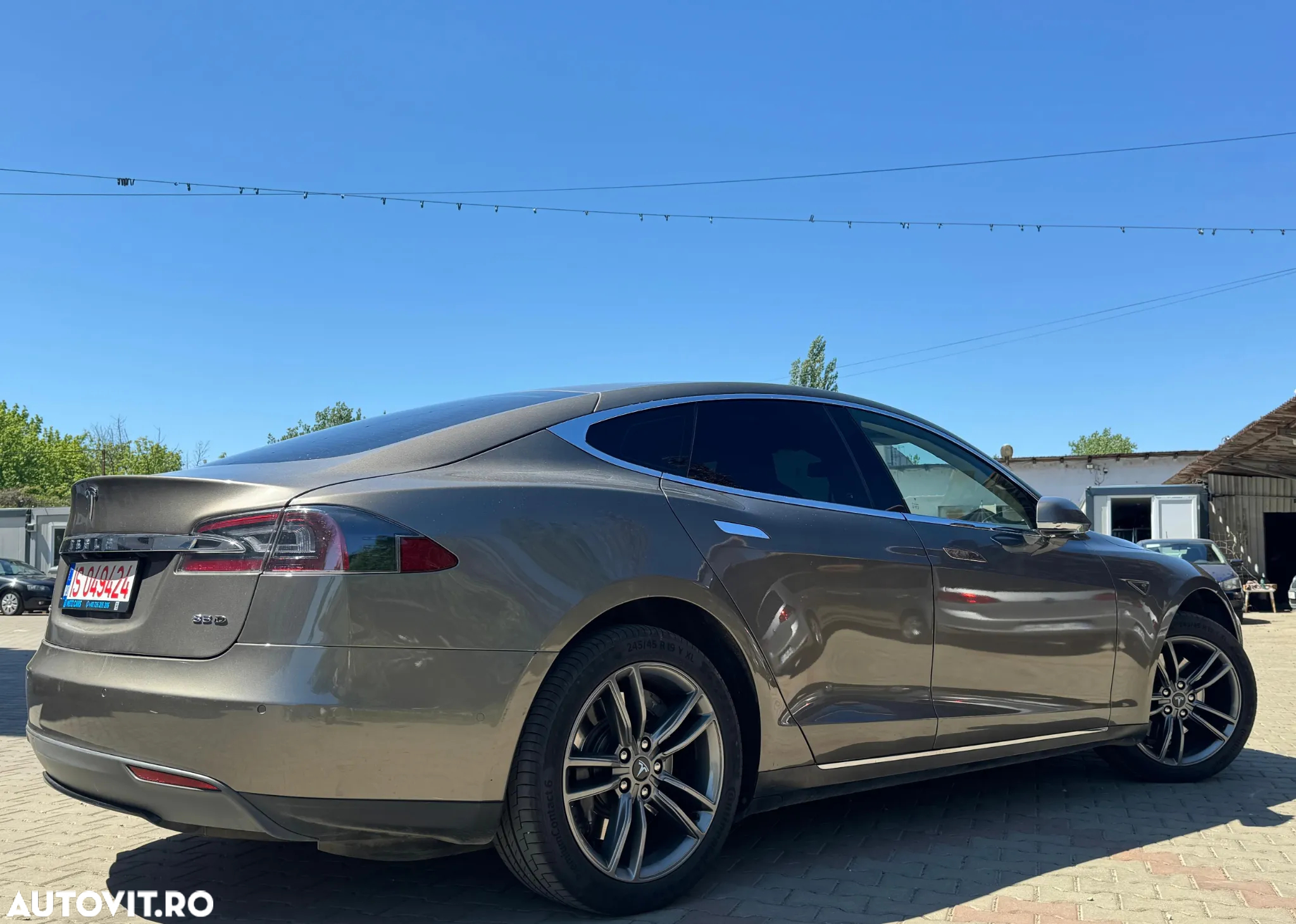 Tesla Model S 85D Allradantrieb - 3