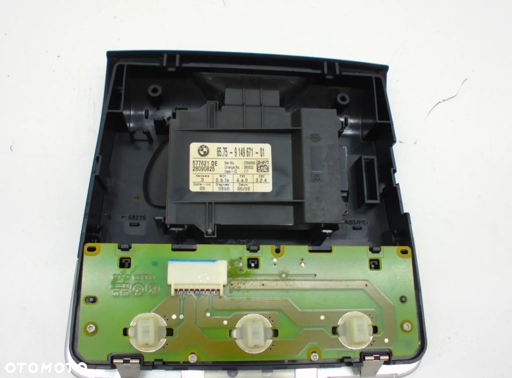 BMW Seria 1 E87 Oświetlenie wnętrza kabiny podsufitka - 4