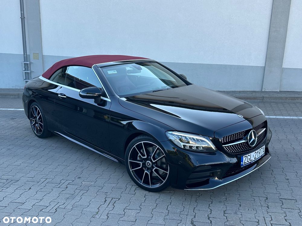 Mercedes-Benz Klasa C 300 9G-TRONIC - 36