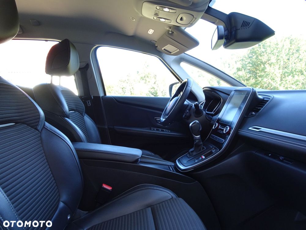 Renault Scenic - 7