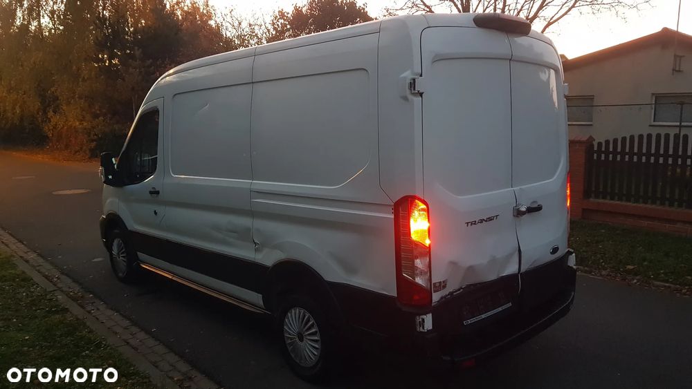 Ford Transit - 39