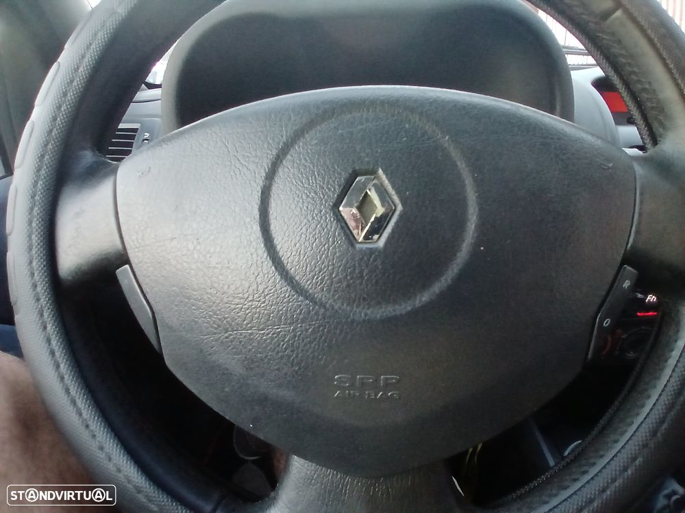 Renault Clio 1.2 16V Privilège Luxe — fotografia 6