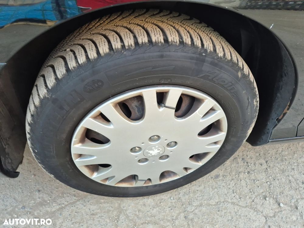 Peugeot 407 HDi 135 Automatik Business Line - 40