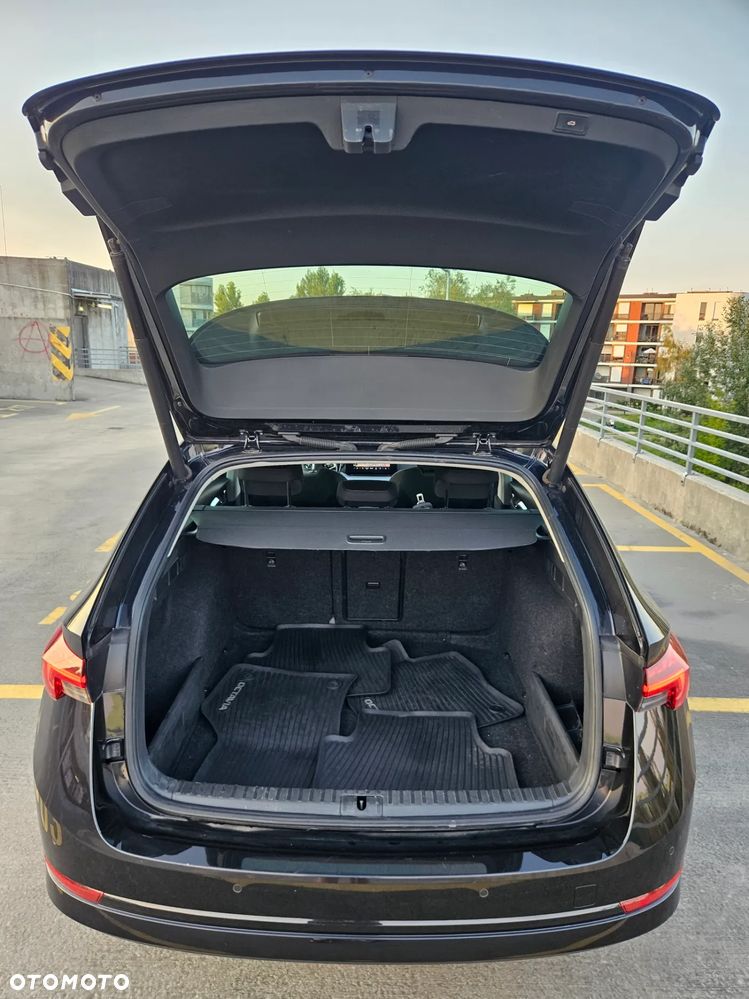 Skoda Octavia 2.0 TDI SCR Style DSG - 11