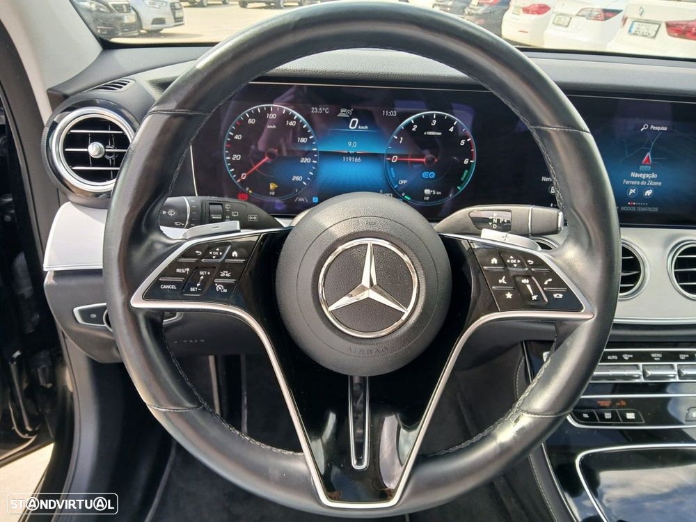 Mercedes-Benz E 300 de 4Matic 9G-TRONIC Avantgarde - 33