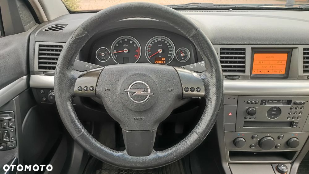 Opel Vectra 2.2 GTS - 18