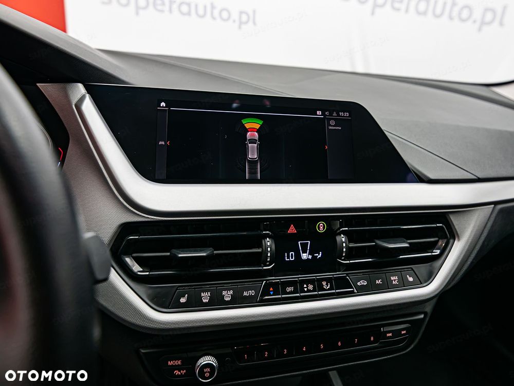 BMW Seria 1 118i Advantage - 17