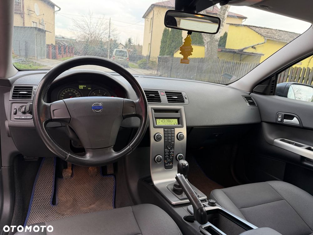 Volvo C30 1.6D DRIVe Momentum - 13