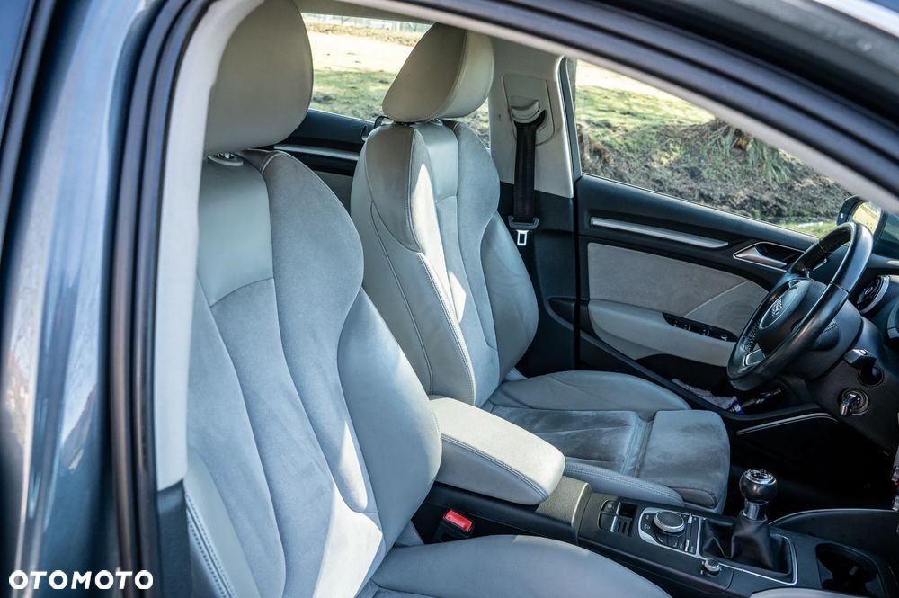 Audi A3 Sportback 1.6 TDI (clean diesel) S line Sportpaket - 27