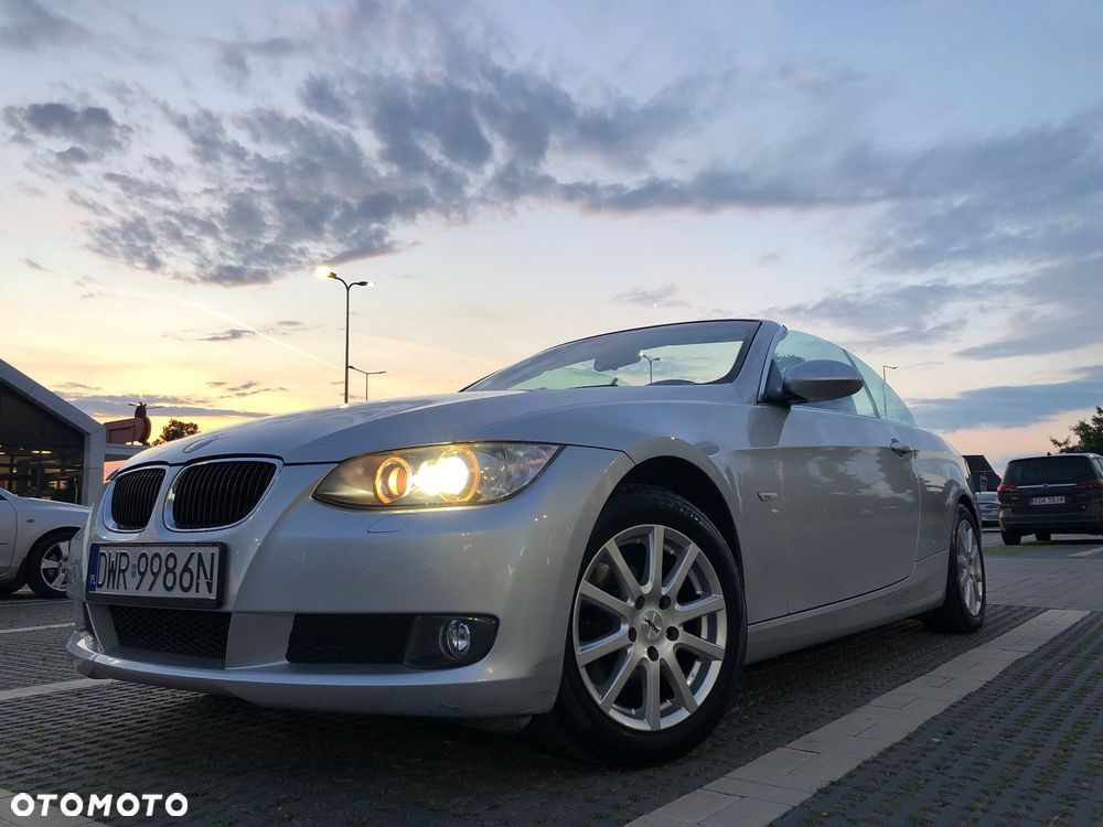 BMW Seria 3 320i - 23