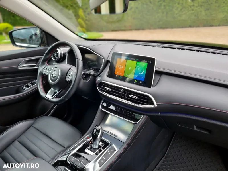 MG EHS 1.5T-GDI PHEV Luxury - 13