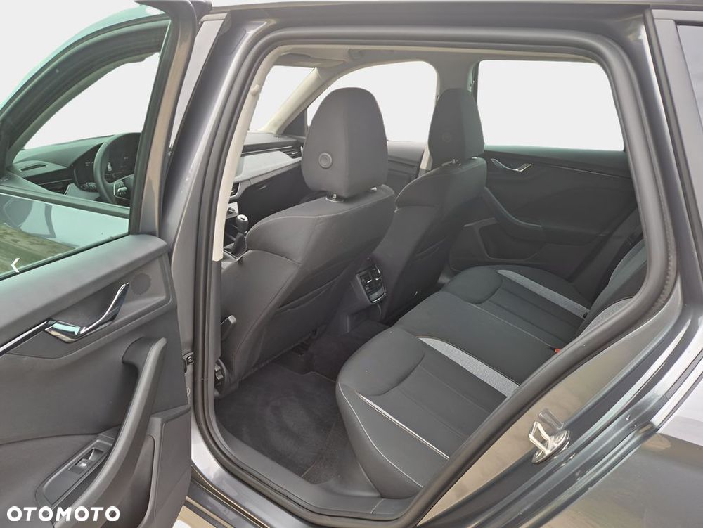 Skoda Kamiq 1.5 TSI Edition 130 - 7