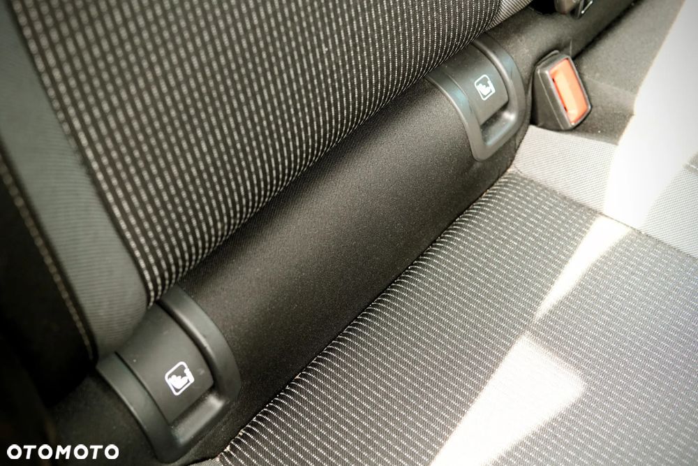 Skoda Octavia 1.5 TSI ACT Ambition - 23