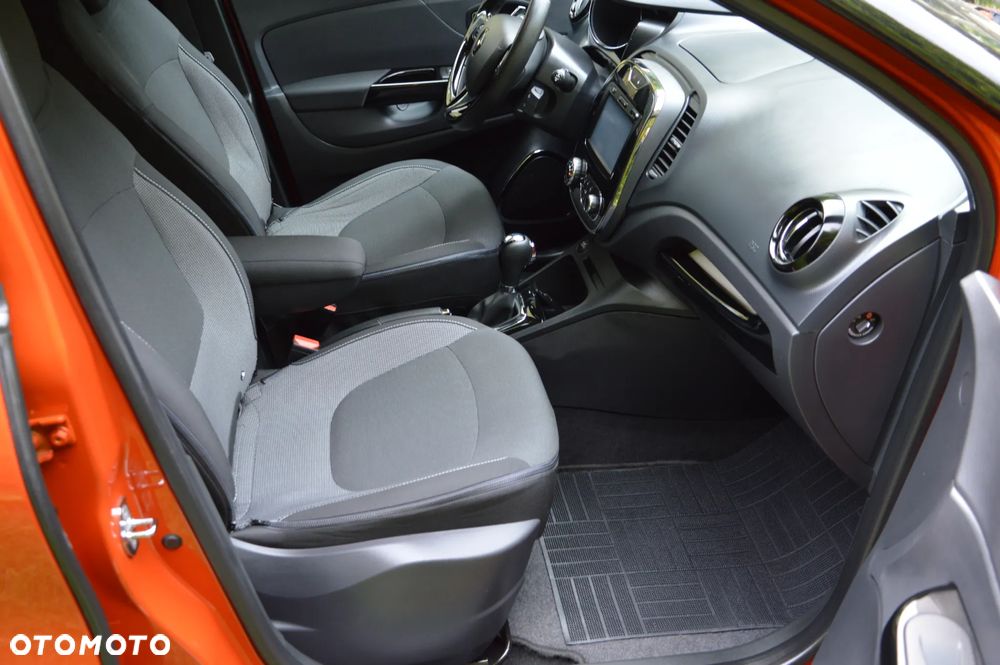 Renault Captur 1.5 dCi Energy Limited EDC - 28