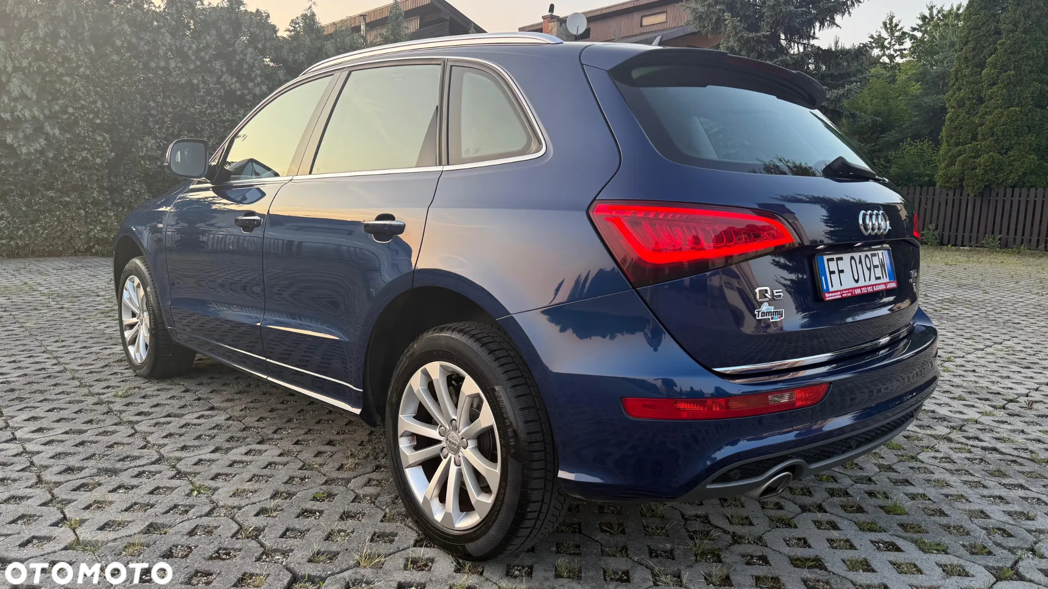 Audi Q5 2.0 TDI quattro S tronic sport - 2
