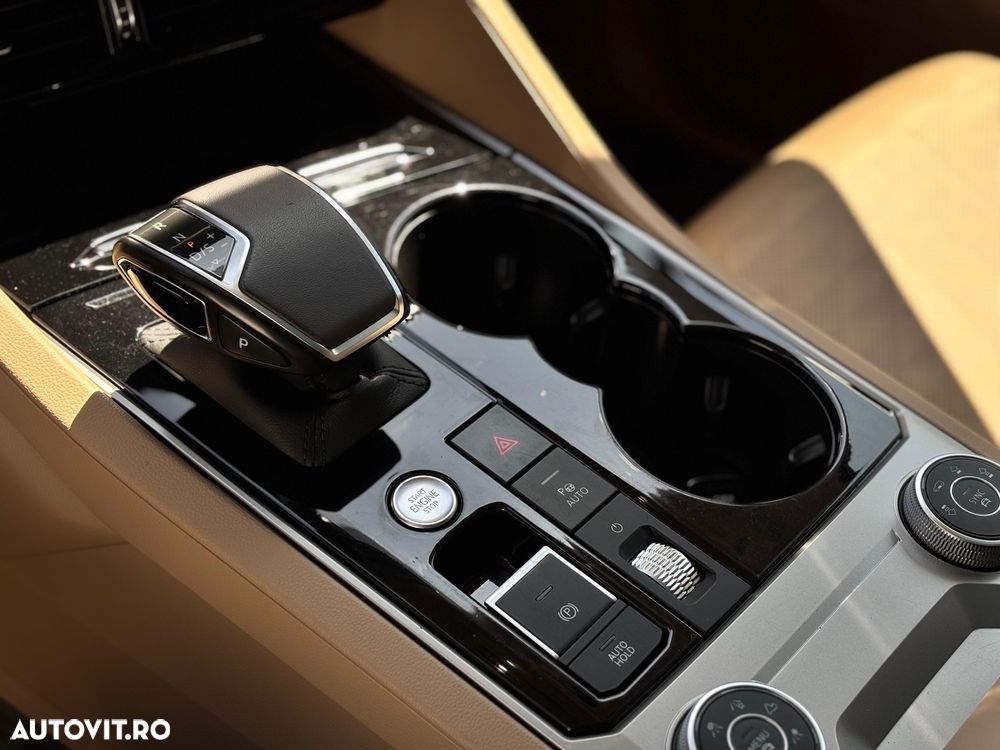 Volkswagen Touareg V6 TSI Atmosphere - 15