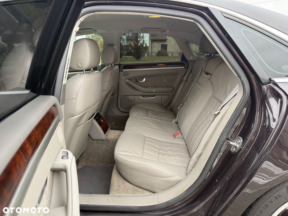 Audi A8 3.0 TDI DPF quattro - 22