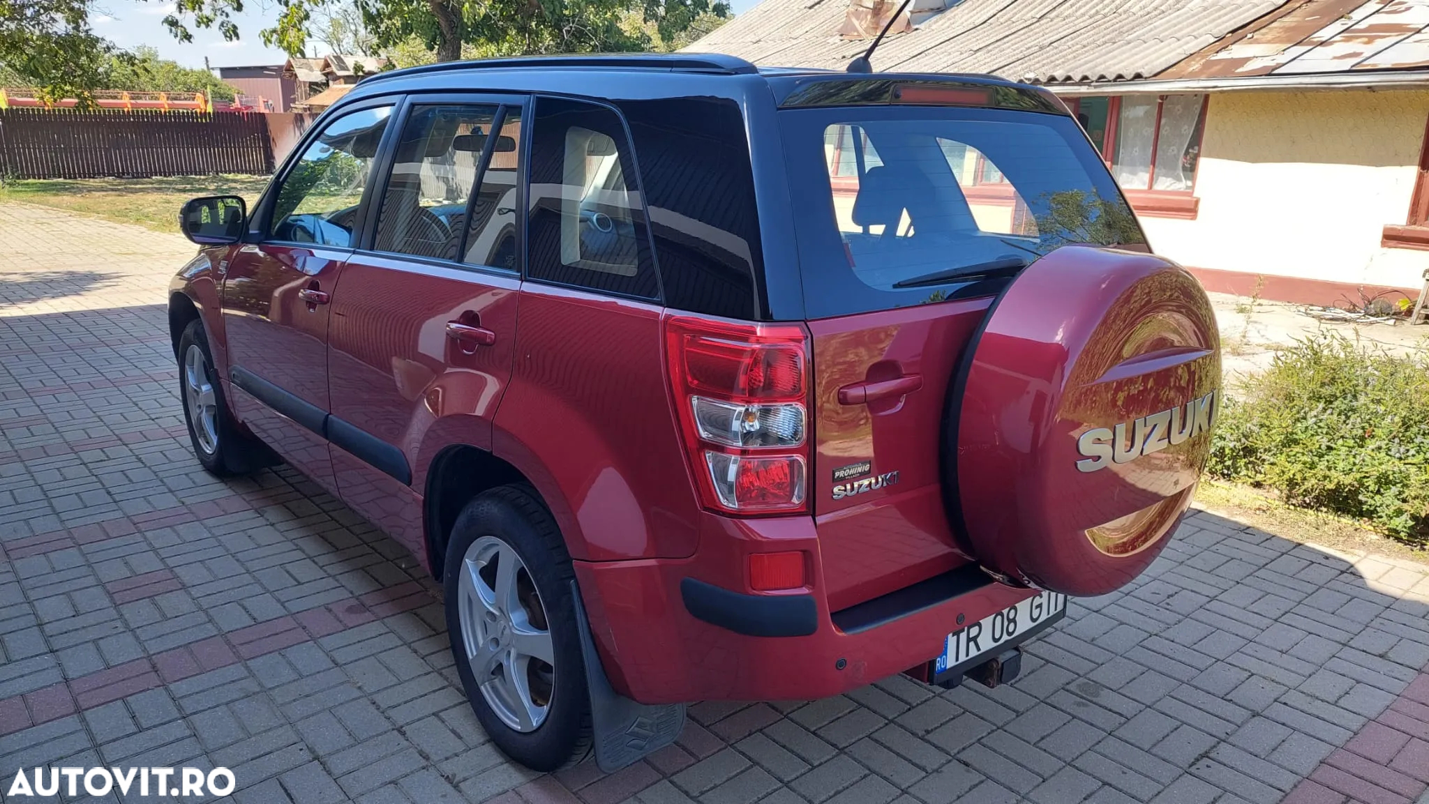 Suzuki Grand Vitara 1.9 DDiS Comfort DPF - 3