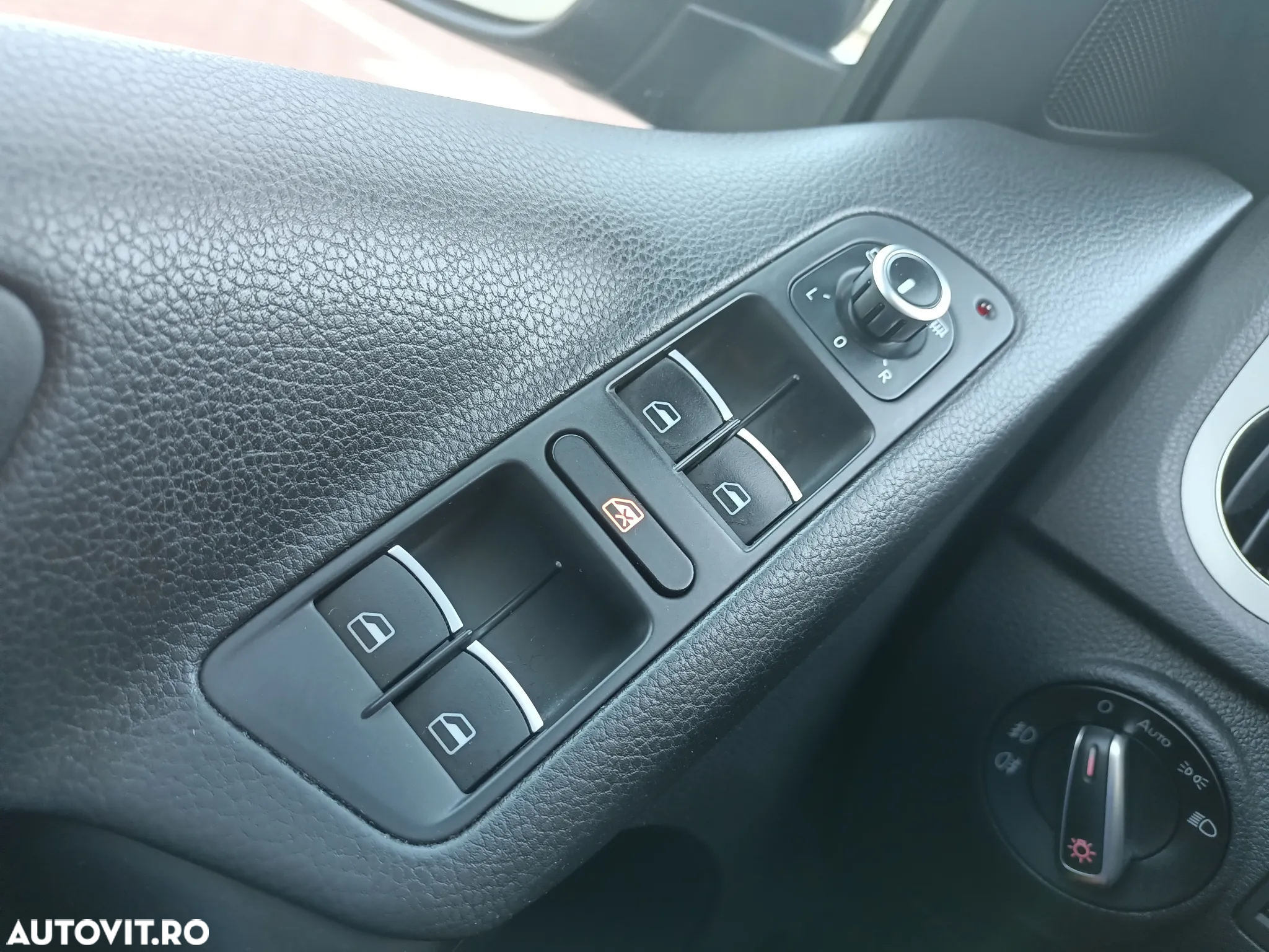Volkswagen Tiguan 2.0 TDI DPF 4Motion BlueMotion Technology DSG CityScape - 27