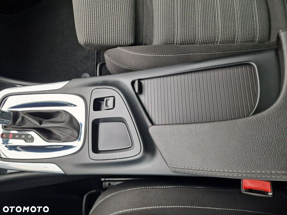 Opel Insignia 2.0 CDTI automatik Innovation - 33
