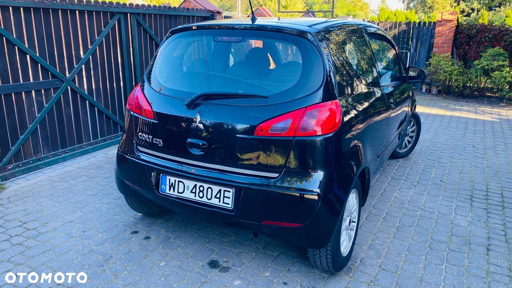 Mitsubishi Colt - 9