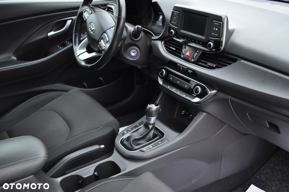Hyundai i30 - 16