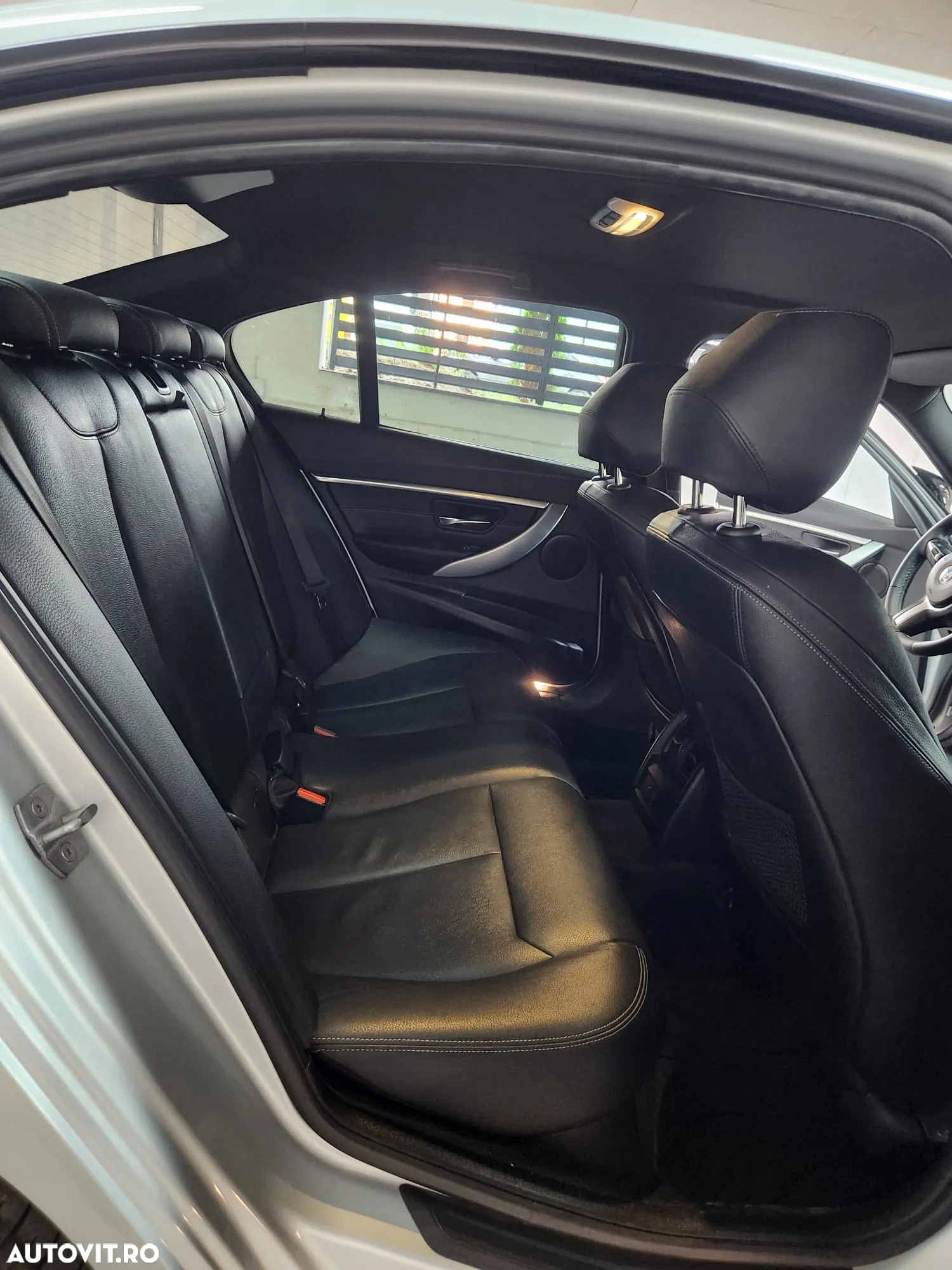 BMW Seria 3 - 18