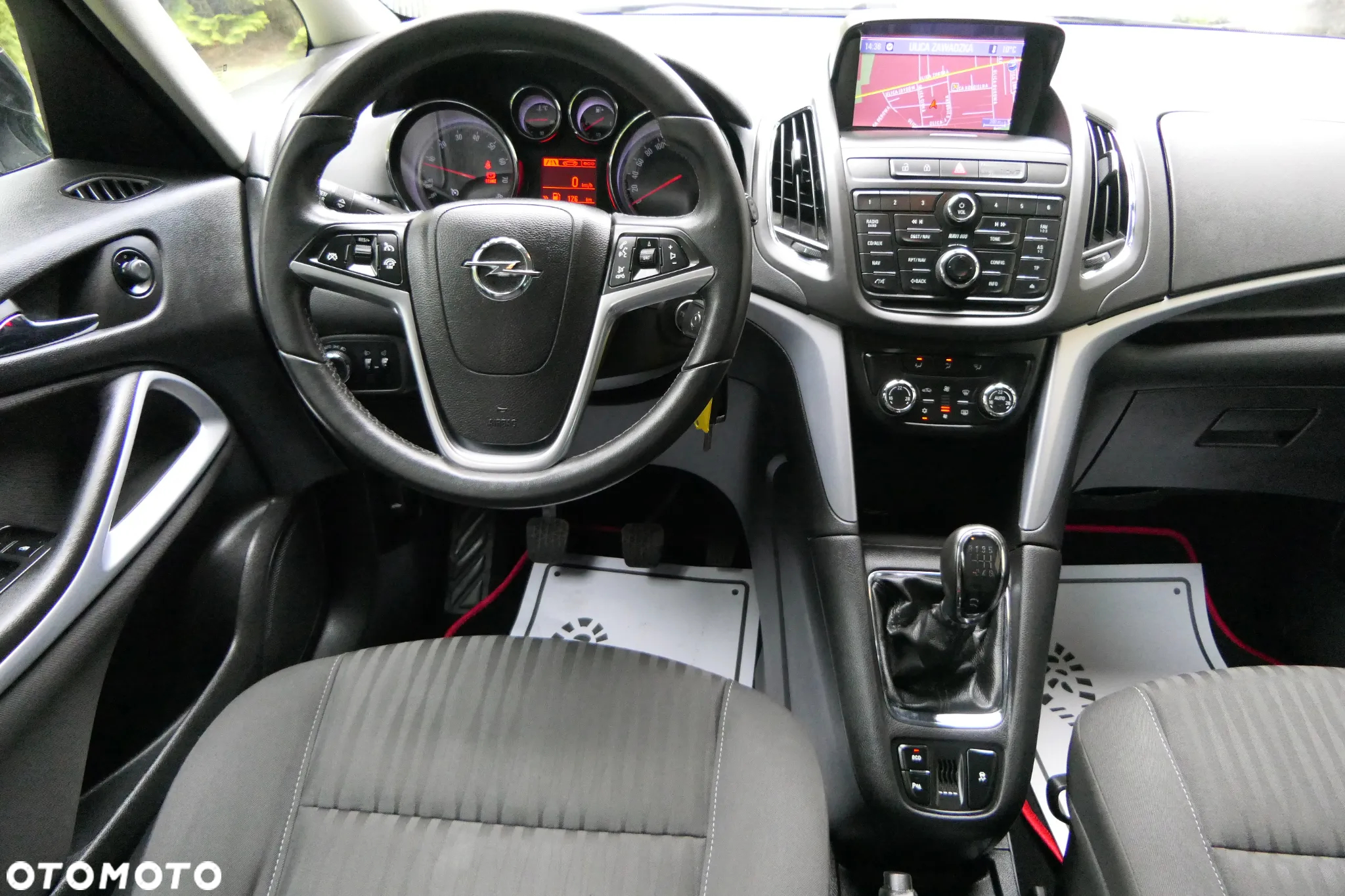 Opel Zafira 1.4 T Cosmo - 2