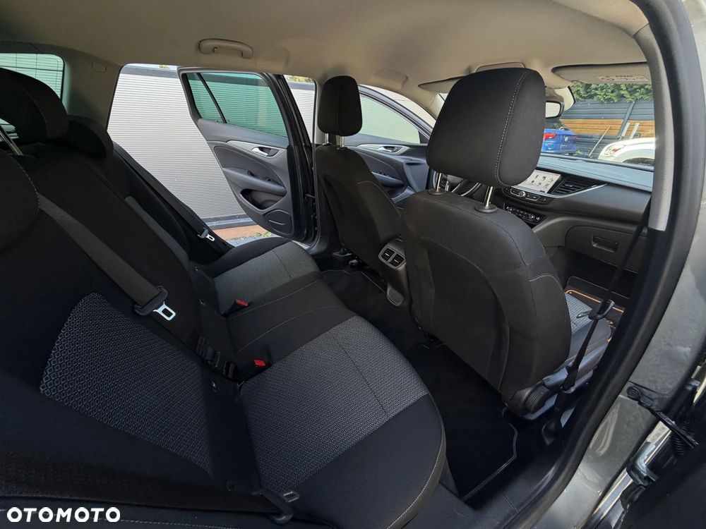 Opel Insignia 1.6 Innovation - 18